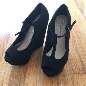 NEW ModCloth t-strap peep-toe wedges