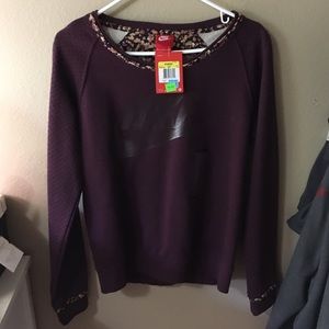 Nike sweatshirt