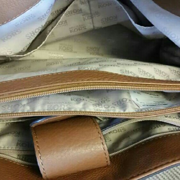 Michael Kors - Picture 3 of 3