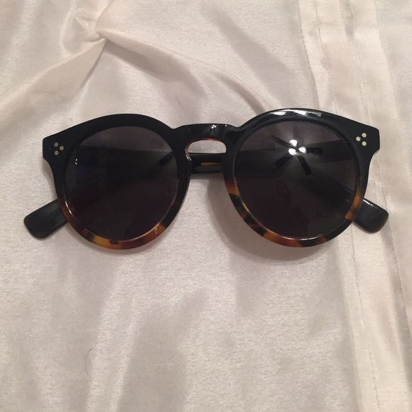 illesteva hand made in Italy glasses