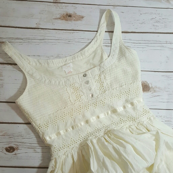 Anthropologie Dresses & Skirts - Snak midi dress