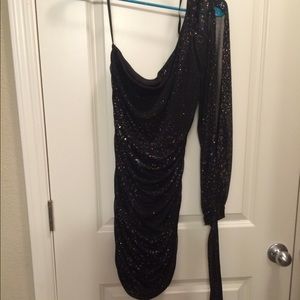 Sparkly one sleeve bodycon dress