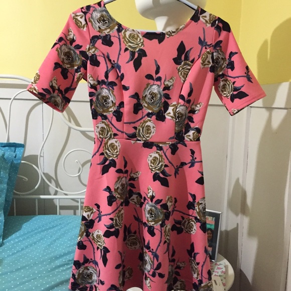 NWT Forever21 Summer Flower Dress