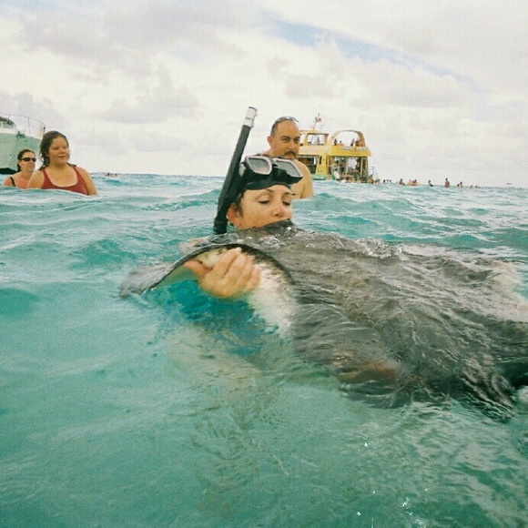 💘Your Posher Michelé, So Nice to Meet You!!💘 - Picture 3 of 5