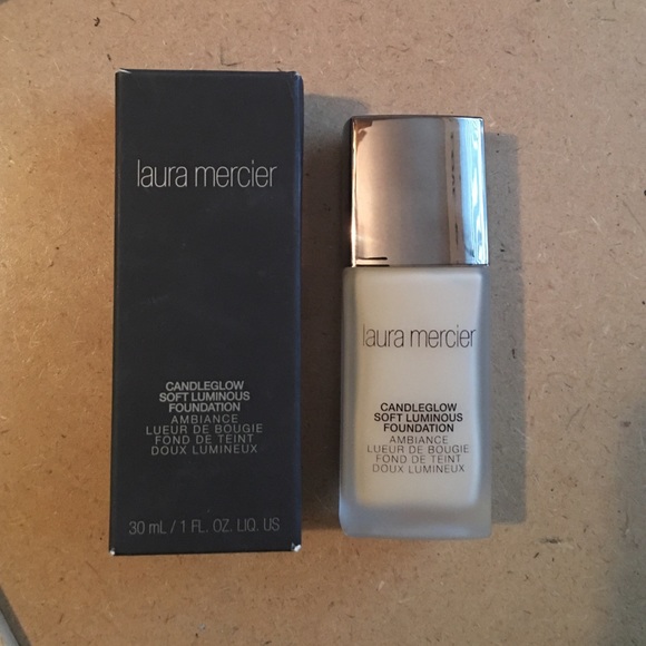 Laura Mercier Candleglow Soft Luminous Foundation
