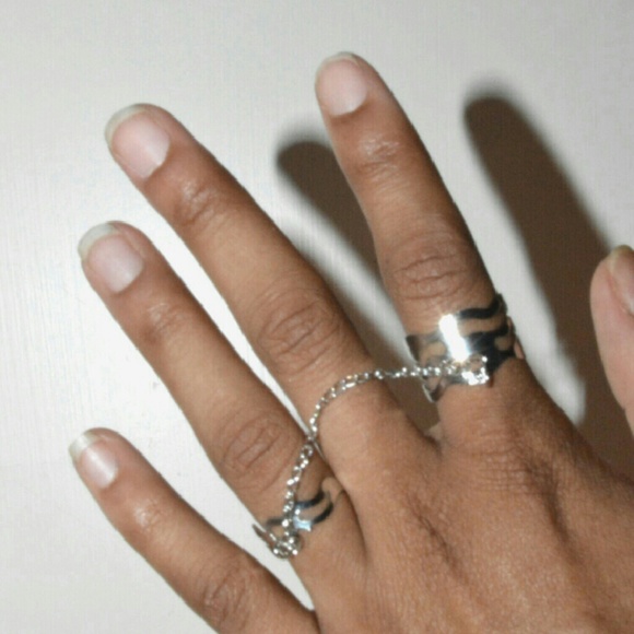 Boho Chained Rings - Picture 2 of 4
