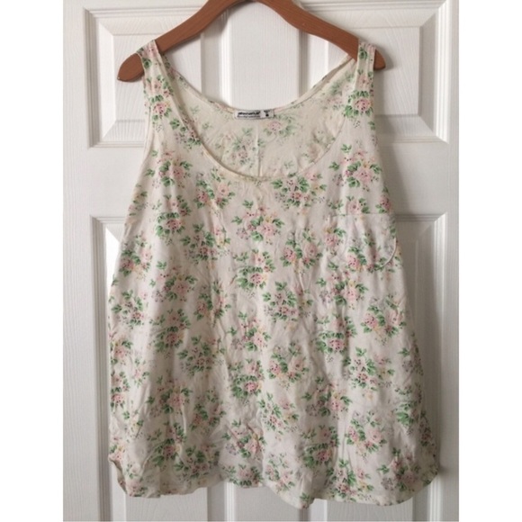The Valerie Faded Floral Top