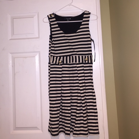 Black & white striped forever 21 dress