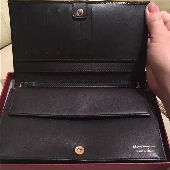 SOLD- Salvatore Ferragamo Patent Leather Clutch - Picture 3 of 4