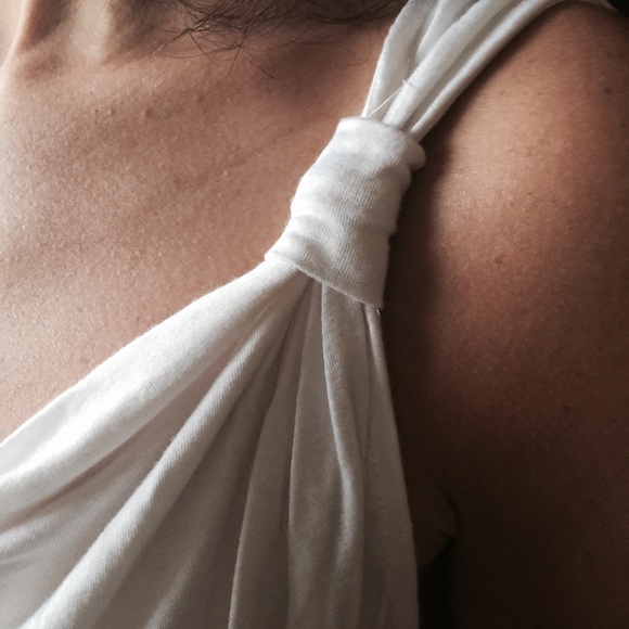 Tank - Picture 2 of 3