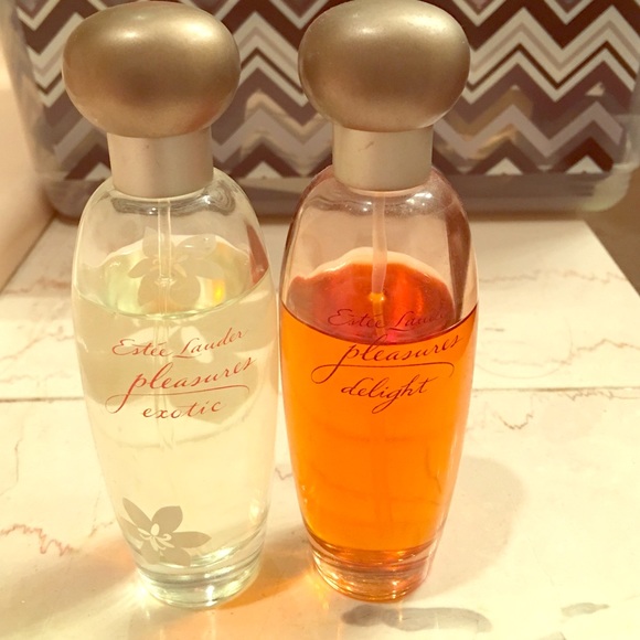 ESTEE LAUDERS PLEASURES PERFUMES