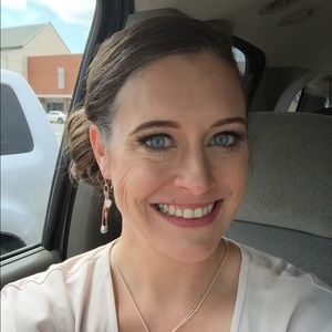 Meet your Posher, Kristin