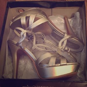 Perfect shoes for a formal event!