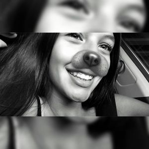 Meet your Posher, Karina