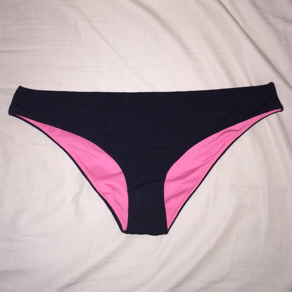 VS Pink bikini bottoms
