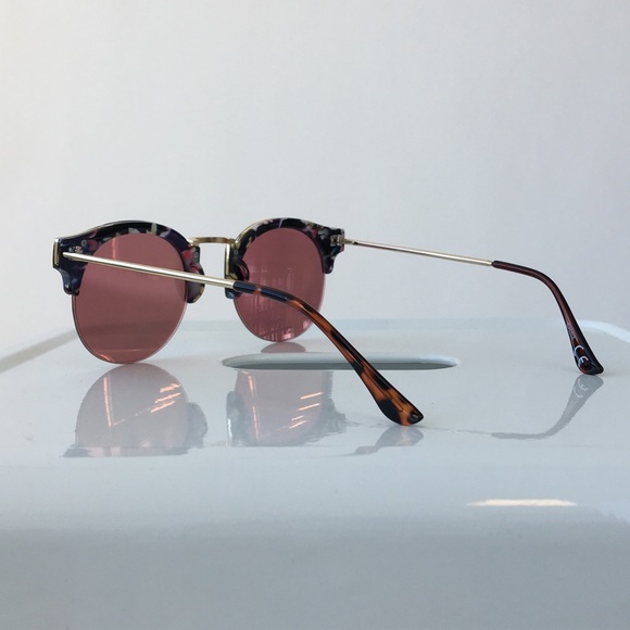 Mirrored Sunglasses With Floral Pattern Browline - Picture 4 of 4