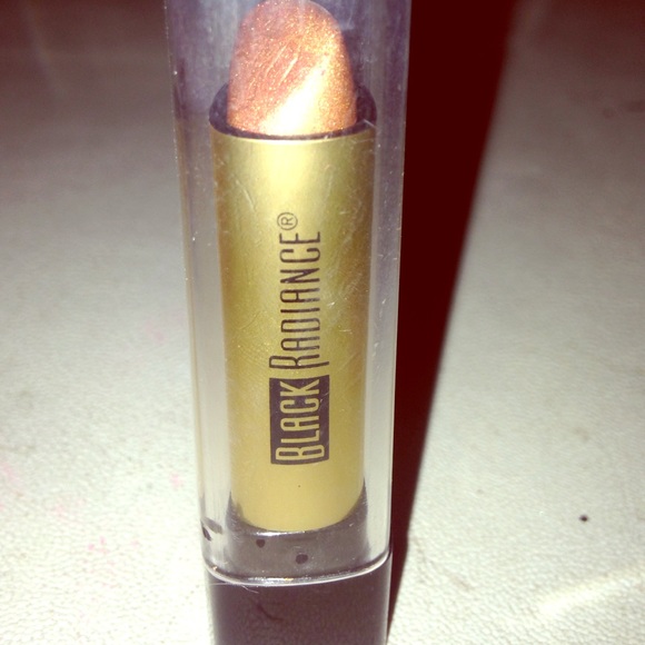 Gold lipstick
