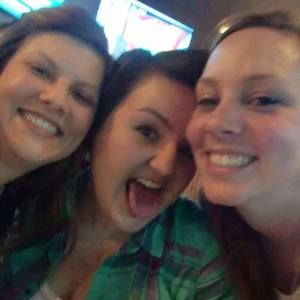 Meet your Posher, Candice