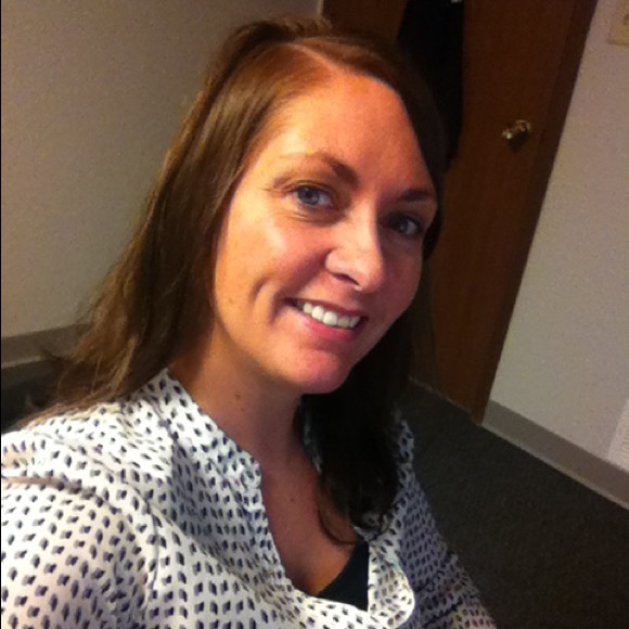 Meet your Posher, Karen - Picture 1 of 1