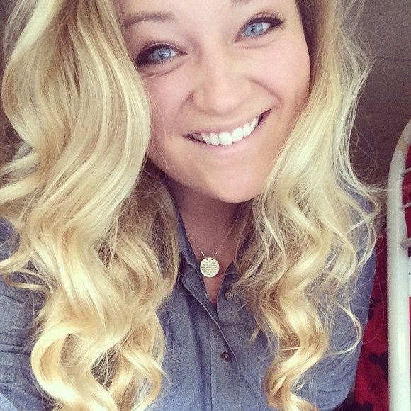 Meet your Posher, Alyce