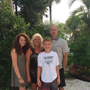 Meet your Posher, Mandy