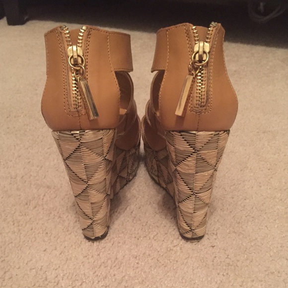 Wedges - Picture 3 of 3
