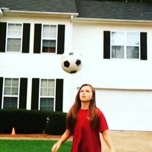 Meet your Posher, Cherrie