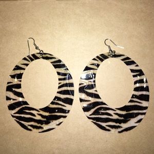 Zebra Stripe Oval earrings