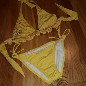 Yellow bikini