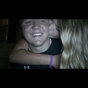 Meet your Posher, Hallory