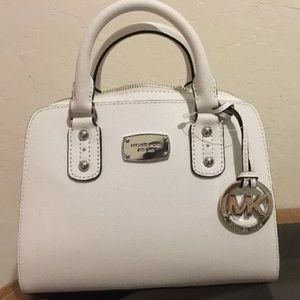 White Micheal Kors handbag