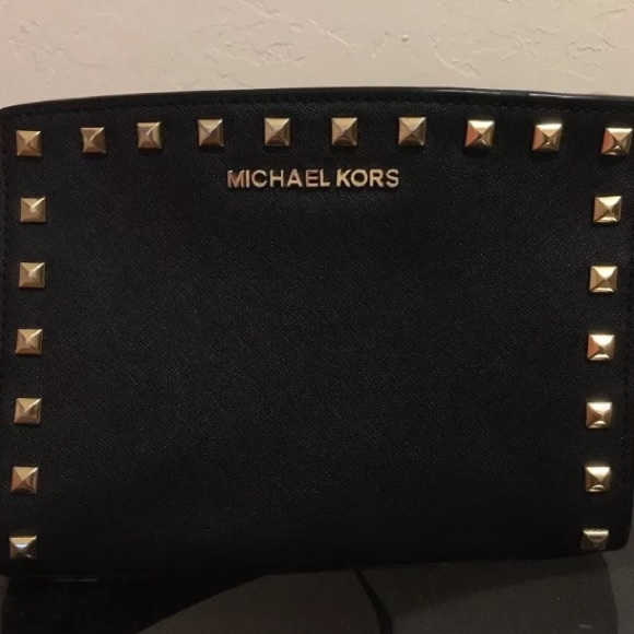 Black cross body Michael Kors bag