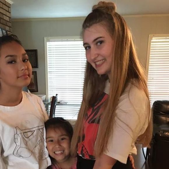 Meet your Posher, Faith - Picture 1 of 1