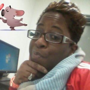 Meet your Posher, Carmelita