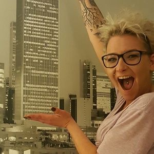 Meet your Posher, Jade