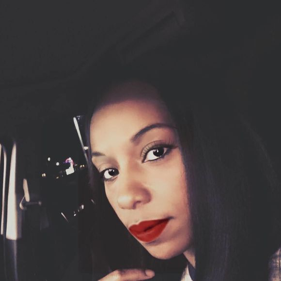 Meet your Posher, Janelle