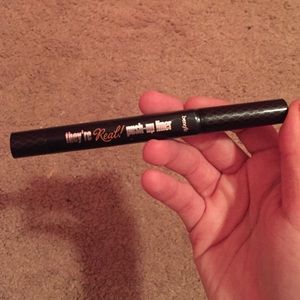 Never been used benefit push up liner