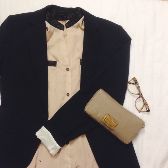 Forever 21 Nude Sleeveless Button Up w/ Detailing