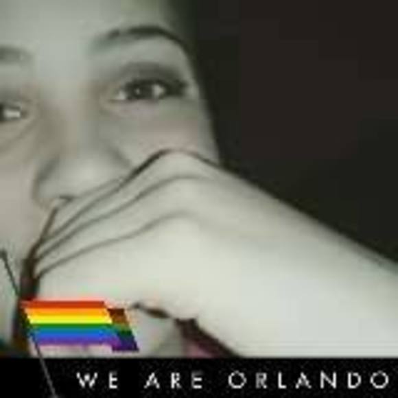 Meet your Posher, Cloe - Picture 1 of 1