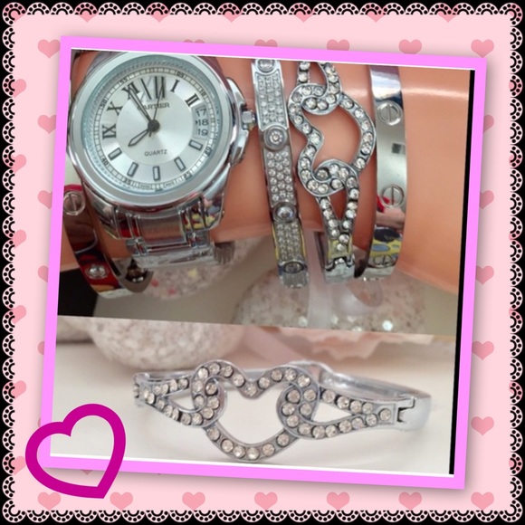 Rhinestone Heart Bracelet Bangle