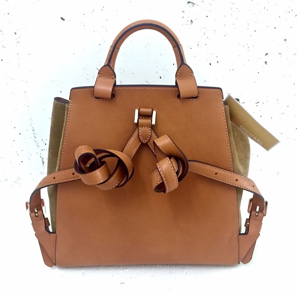 NWT Michael Kors Backpack Desert Suede - Picture 3 of 4