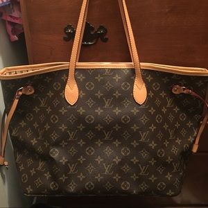 Nice brown tote bag ON HOLD!