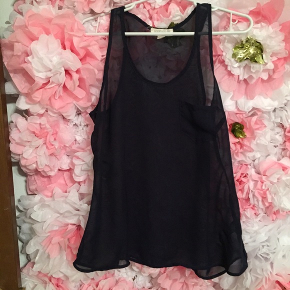 3/$25 🔴 Dark blue top - Picture 3 of 3