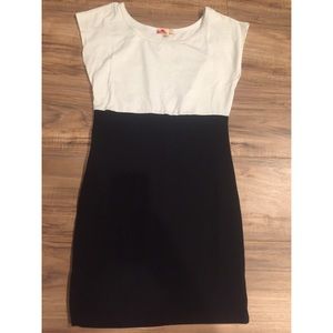 NWT Black and White Bodycon Dress