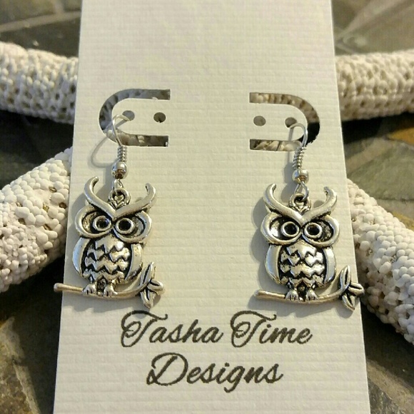 Silver owl earrings