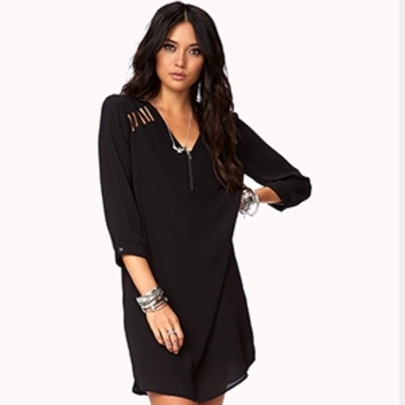 Forever 21 classic cutout black shift dress
