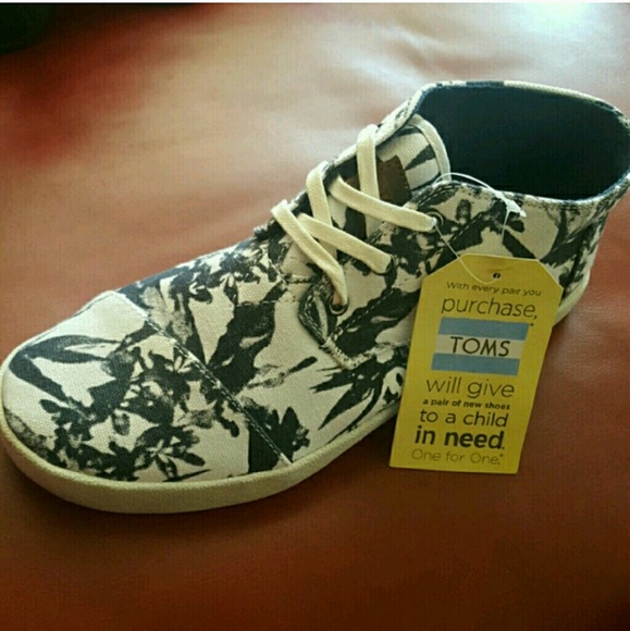 Toms Bundle