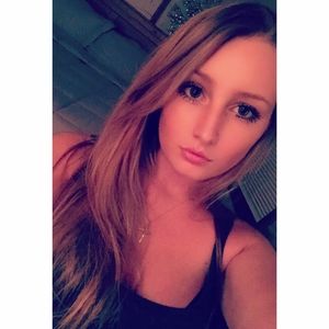 Meet your Posher, Robyne