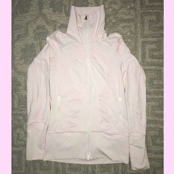 Lightweight lululemon jacket