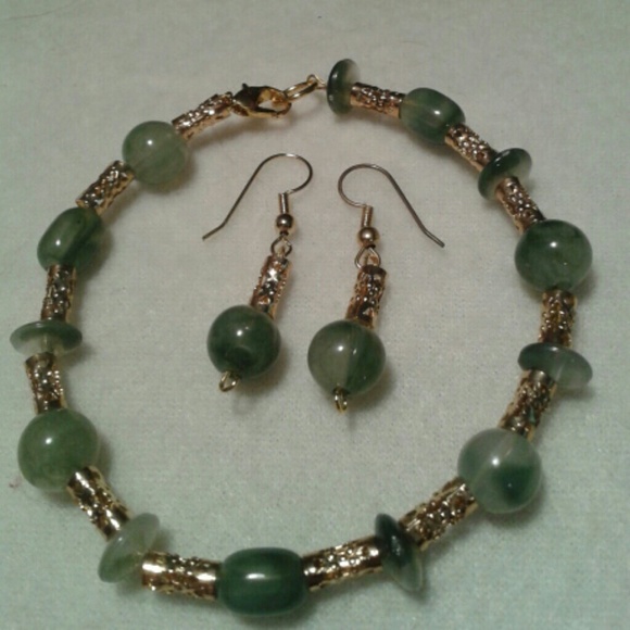 Bracelet & Earrings Set,Gold and Jade color